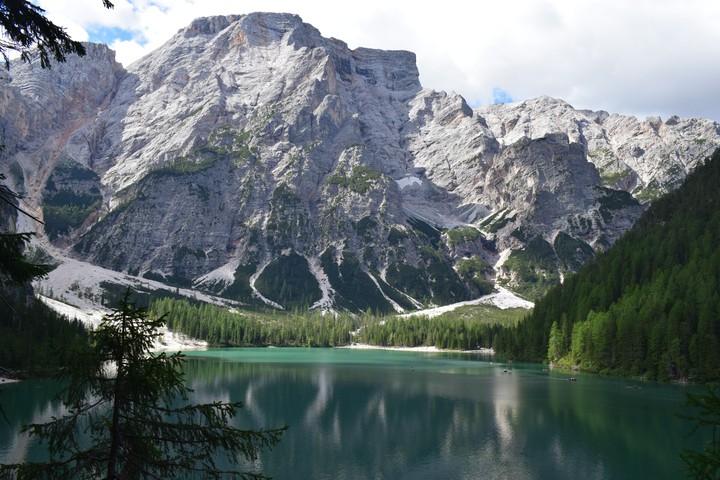 braies lake