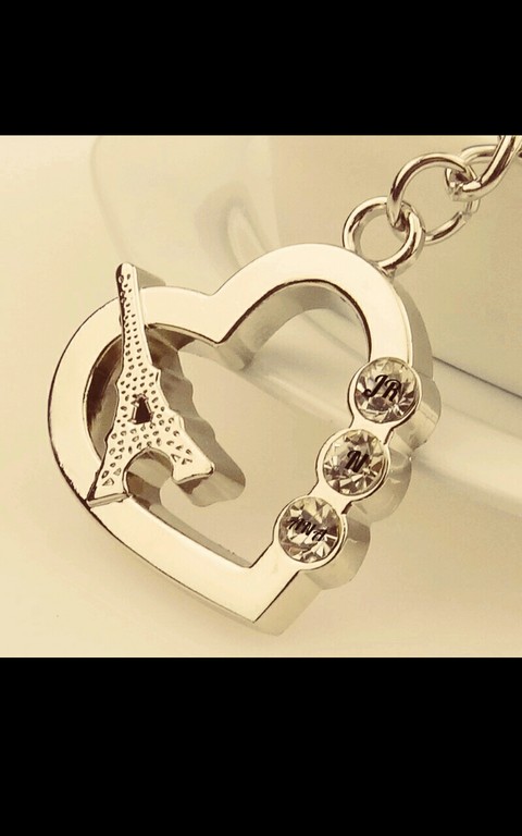 Metal, keychain वॉलपेपर