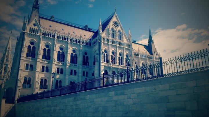 Parlament