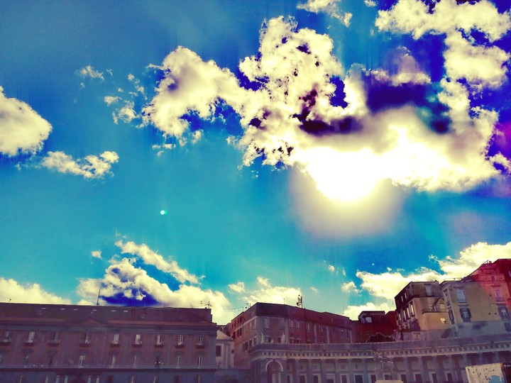 Sun&Clouds in Piazza Plebiscito #naples