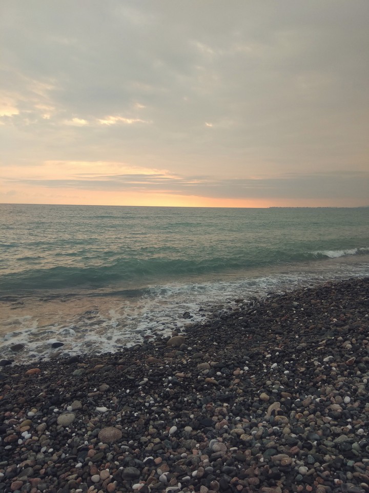 море