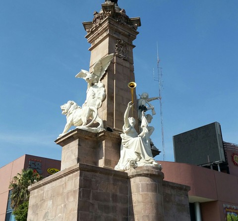 GDL Monument