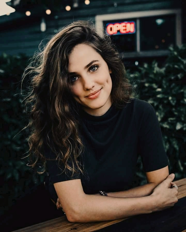 bella