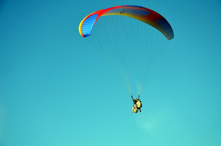 Sky. Parachute