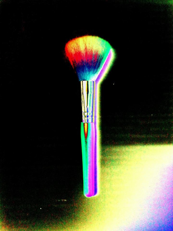 makeup brush