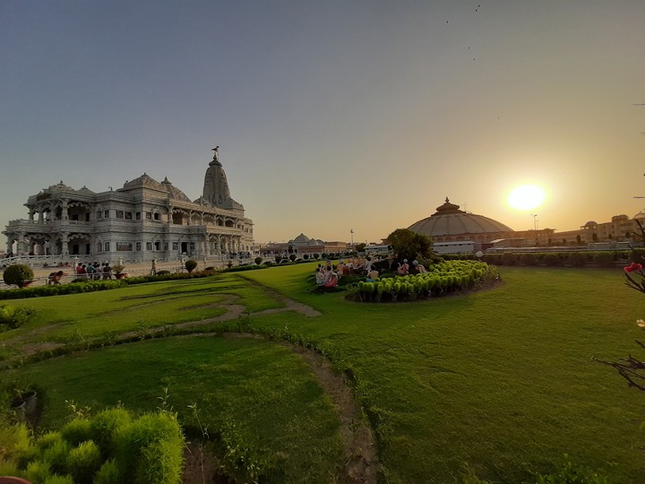 Prem Mandir (Love Temple)