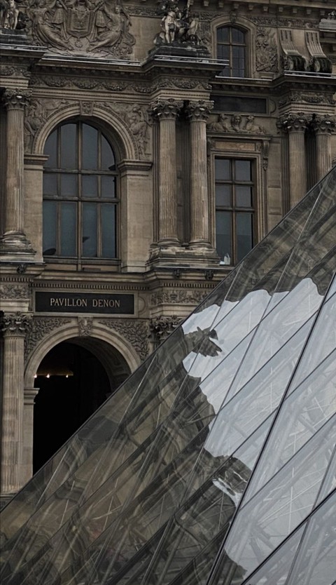 Louvre