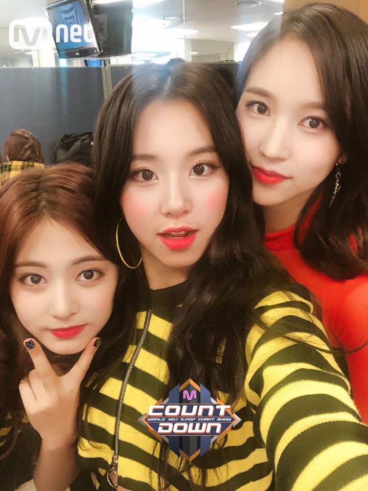 Tzuyu, Chaeyoung, Mina