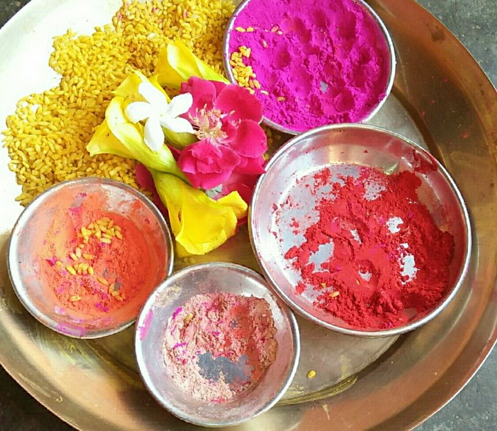 indian traditional pooja ki thali