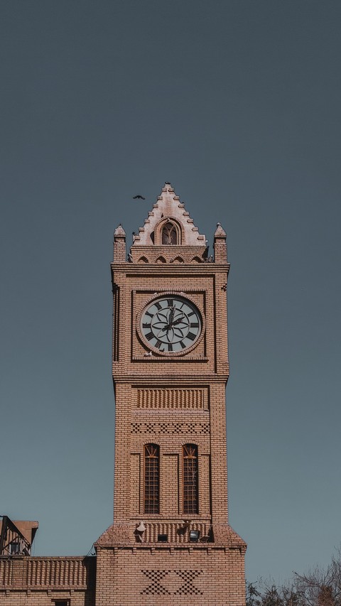 ταπετσαρίες tower, Building