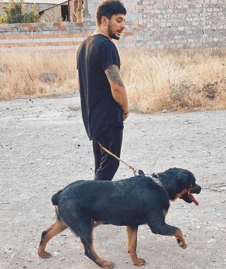 .