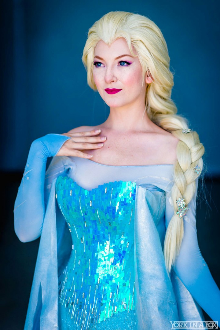 Snow Queen Elsa frozen