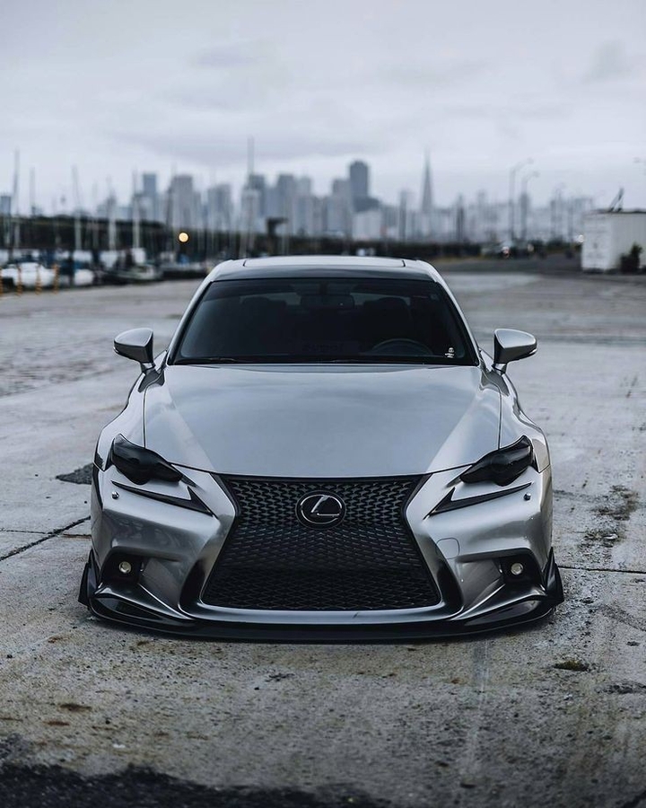 lexus