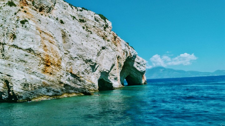 Blue Carwes, Zakynthos