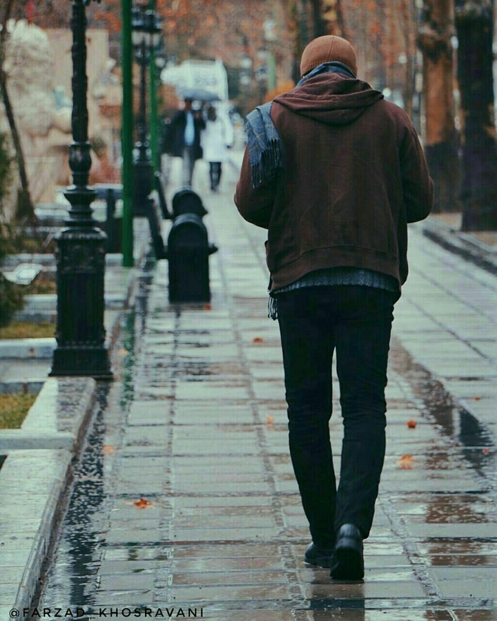 alone_man...