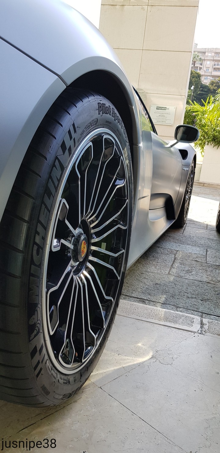 porsche 918 spyder
