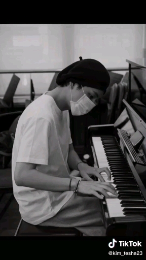 BTS