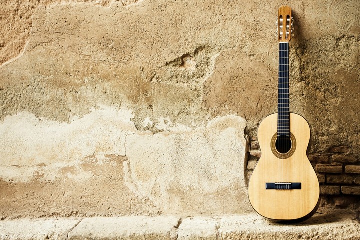 A Guitar...♫♬♬☺⭐⚘