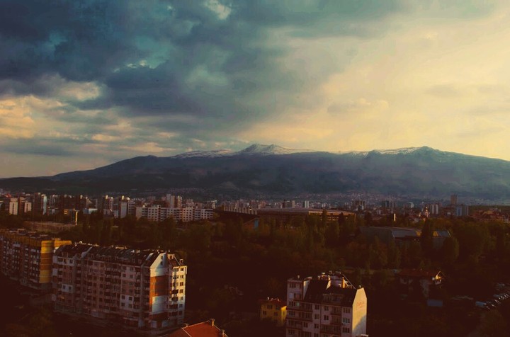 CITY VIEW - the upper floors