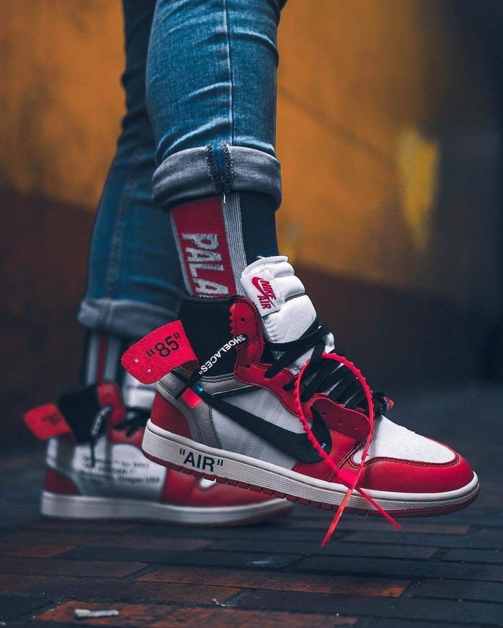 Sneakers