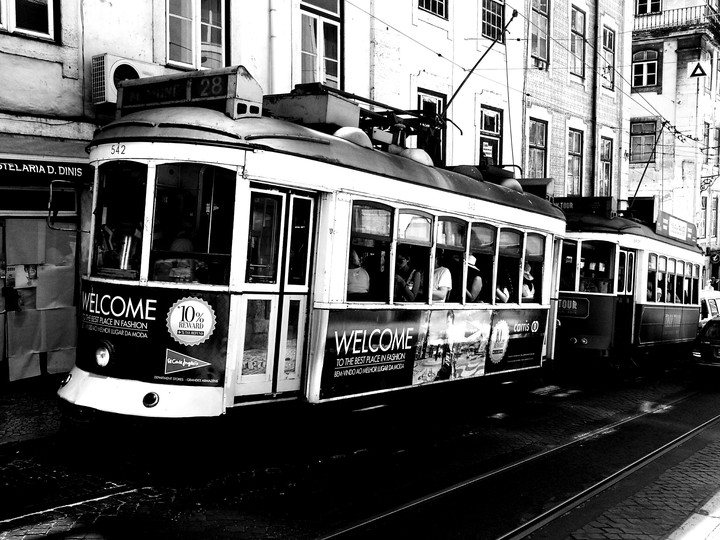 tram 28