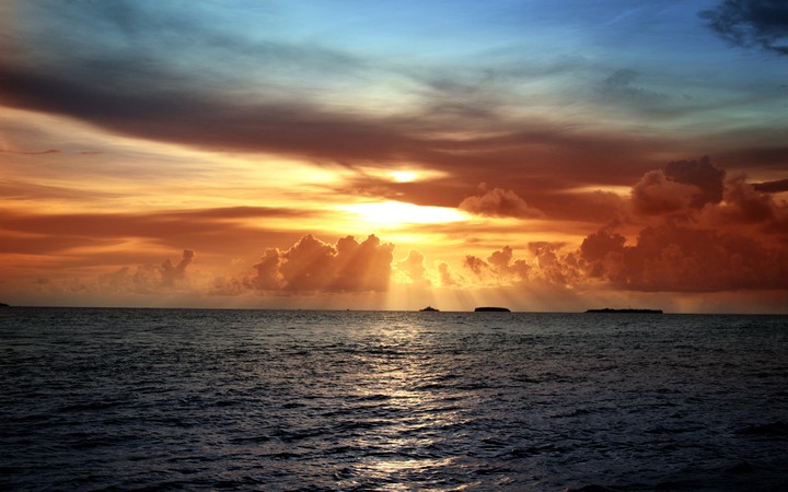 The Sun  In The Cloud