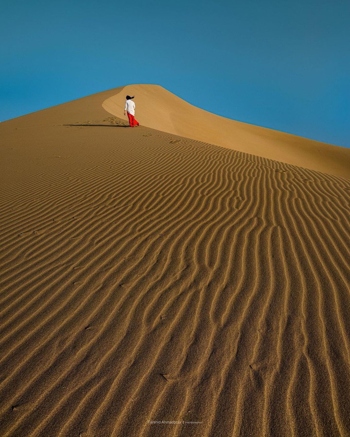 Varzaneh Desert