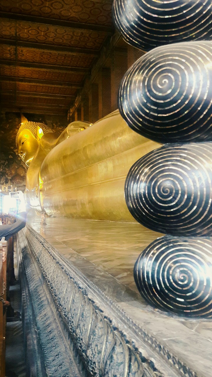 reclining Buddha