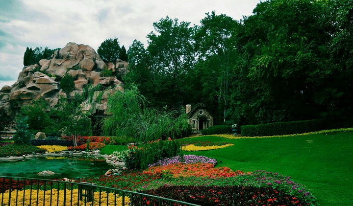 Victoria Gardens at Epcot