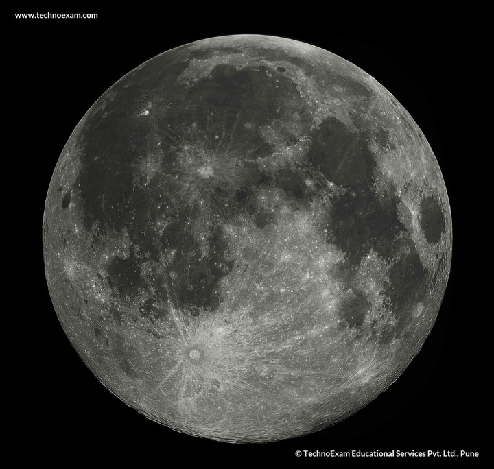close moon view