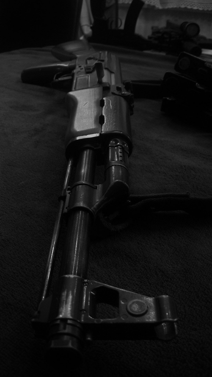 guns
