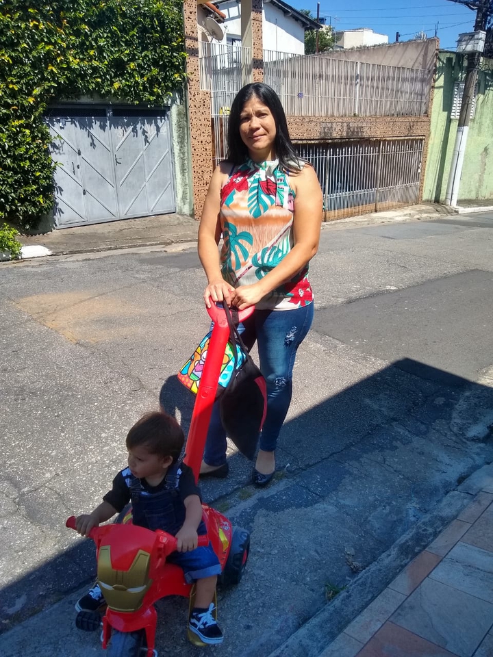 mi esposa y mi hijo Gabriel