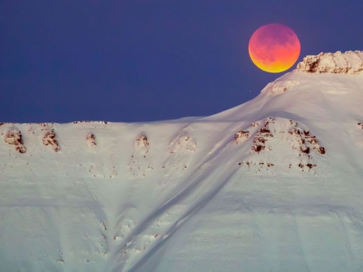 blood moon above Macedonia