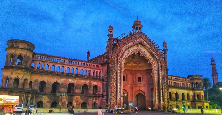LUCKNOW, RUMI DARWAZA