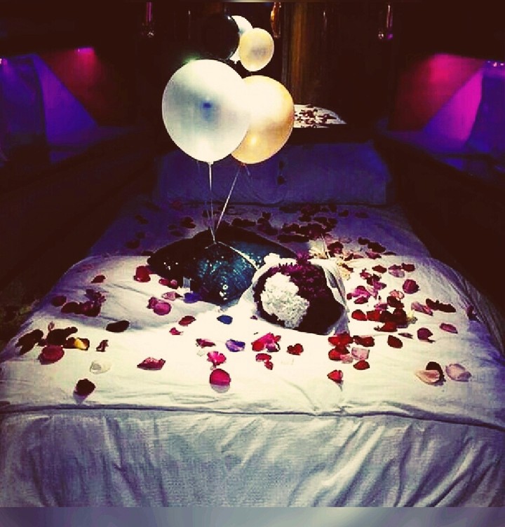 amor quarto uma Surpresa namorada