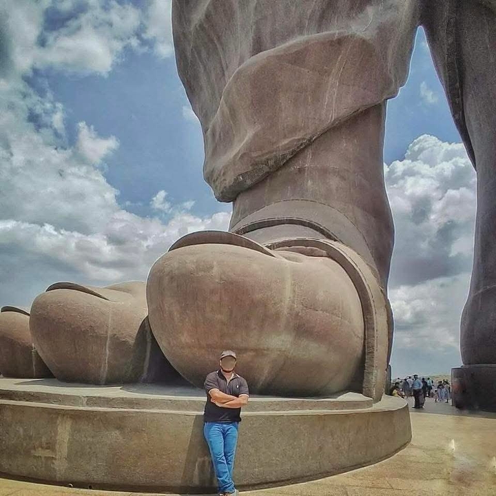 .