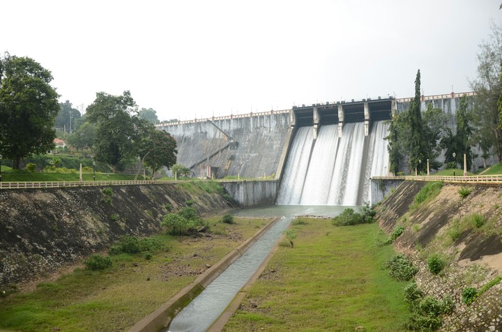 dam