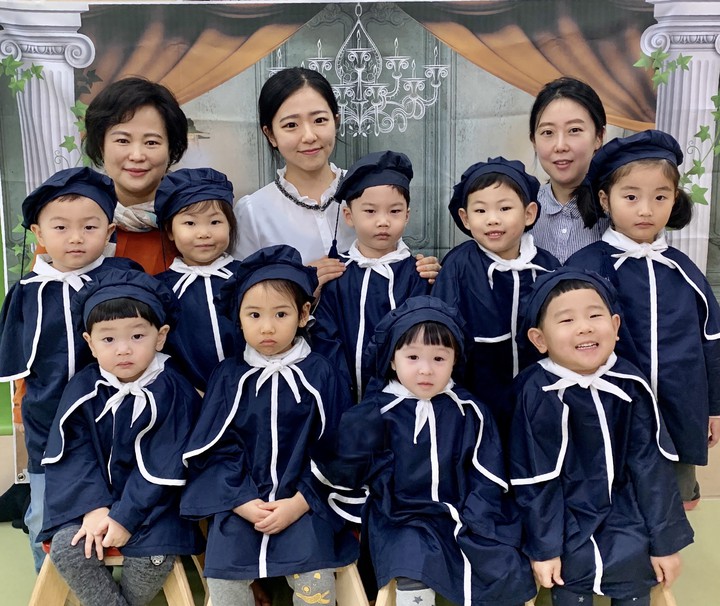 kindergarten graduate photo