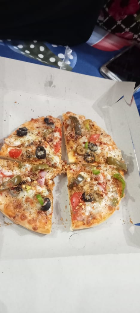 PIZZA