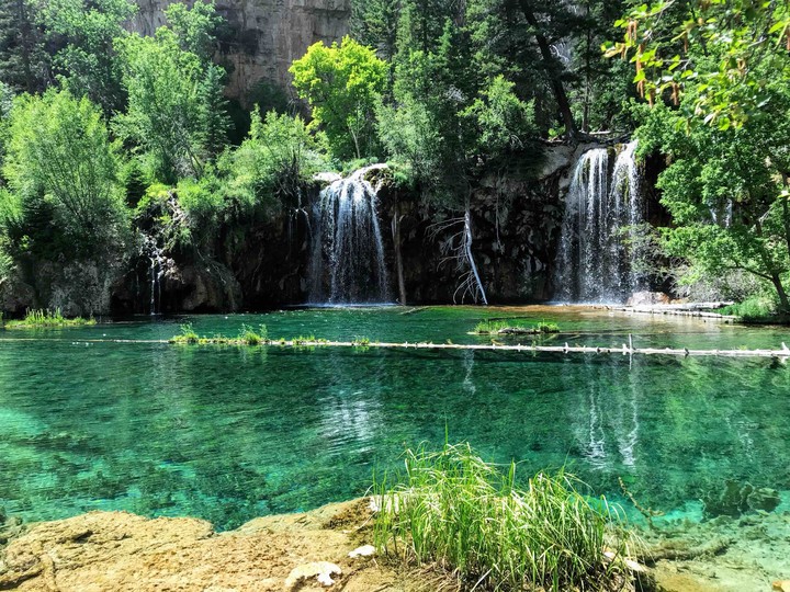 hanging lake at Colorado Glendale springs