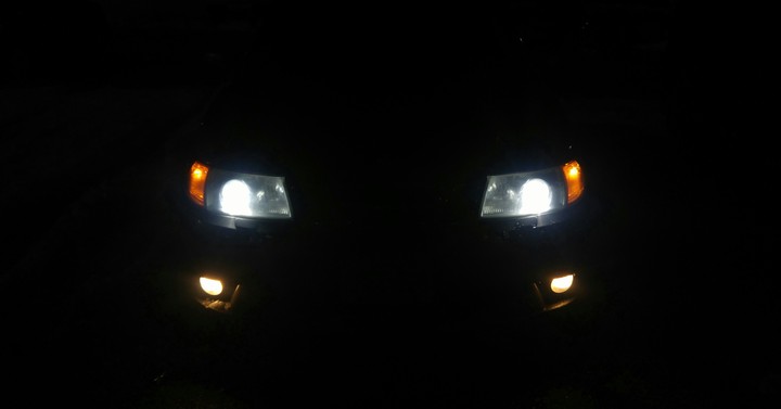 Sport Sedan Headlights and fog lights