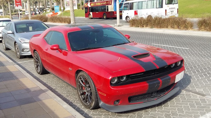 Dodge Challenger SRT