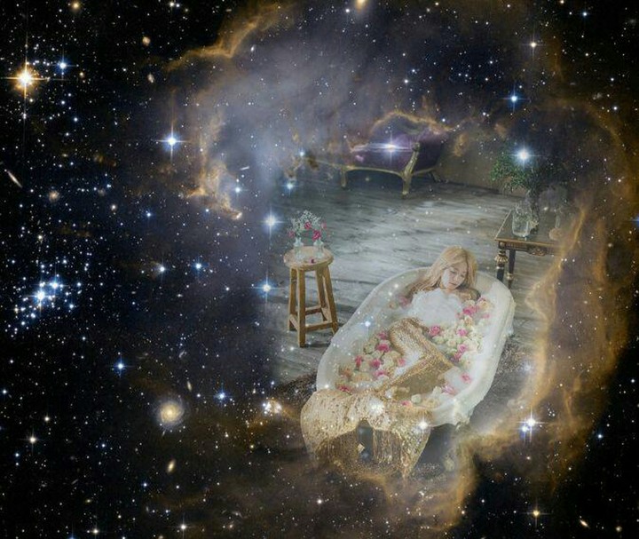 Juniel 'Sorry' space wallpaper
