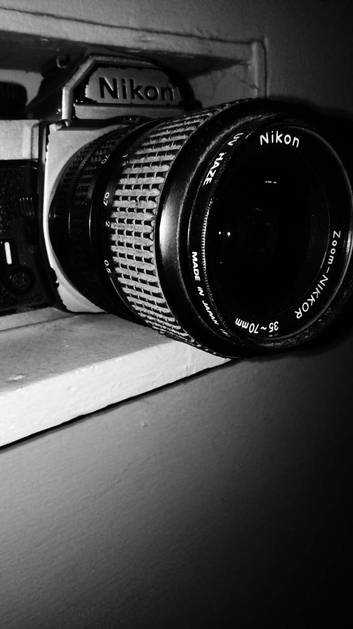 Nikon -Retro Cam