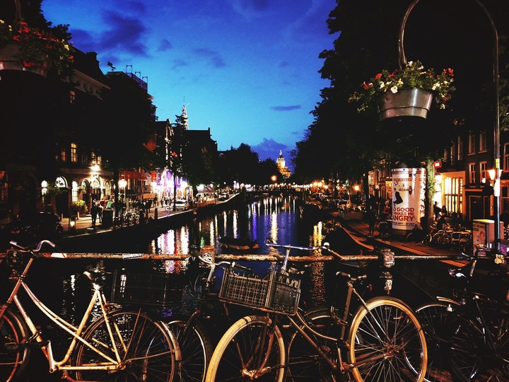 Amsterdam by night