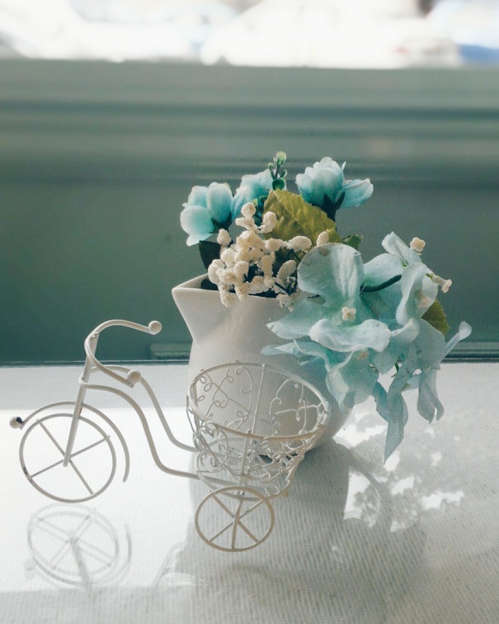 Tiffany blue day