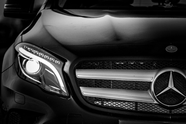 Mercedes Benz
