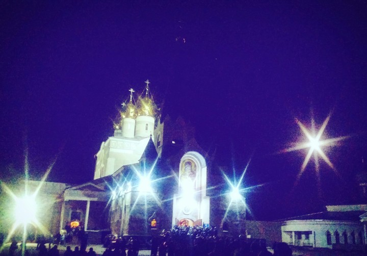 храм