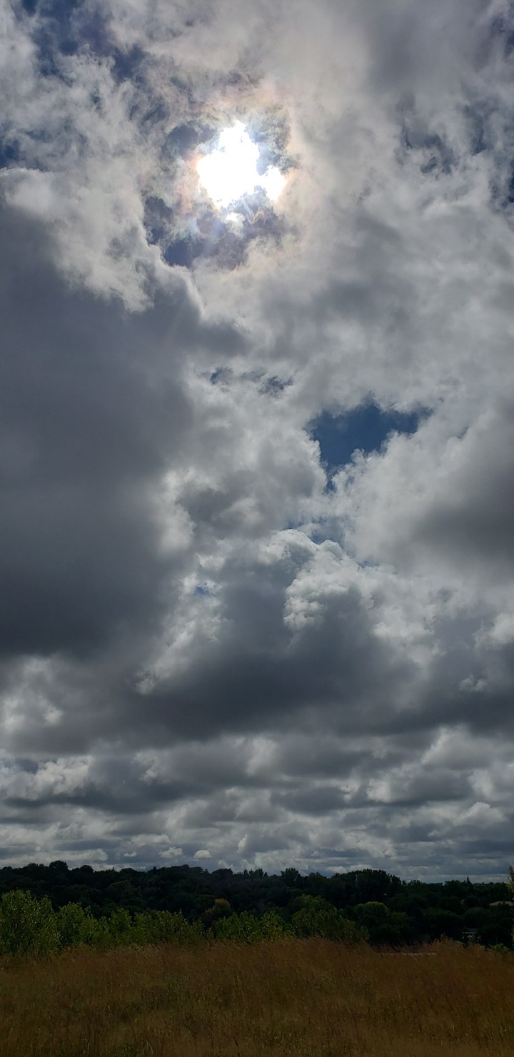 sun/cloud