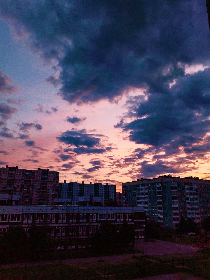 city dawn